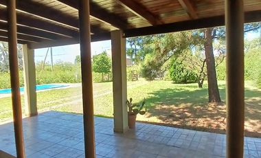 VENTA HERMOSA CASA 2 DORM AMUEBLADA LOS ESPINILLOS CERCA LAGO