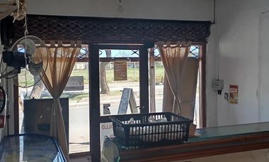 Local en Gualeguaychu