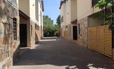 DUPLEX 4 AMBIENTES EN PEQUEÑO CONDOMINIO