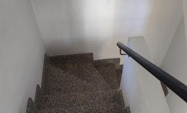 DUPLEX 4 AMBIENTES EN PEQUEÑO CONDOMINIO