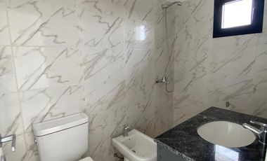 Duplex en Prados de Manantiales 3 Dormitorios 2 Baños y Terraza