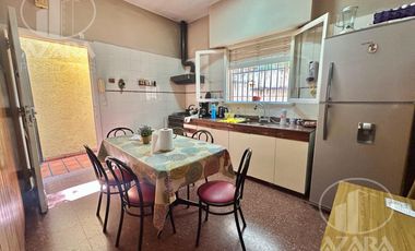 Casa 3 ambientes  en una planta    con  patio  en   florida