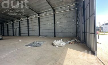 Nave de 1200 m2 - POLO 52