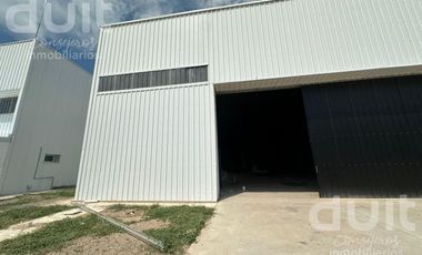 Nave de 1200 m2 - POLO 52