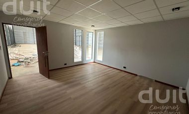 Nave de 1200 m2 - POLO 52