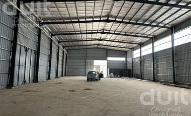 Nave de 1200 m2 - POLO 52