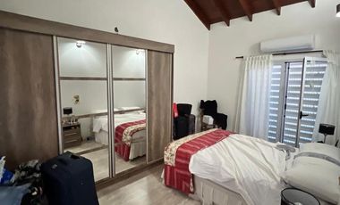Casa 4 ambientes - APTO CREDITO - en venta - Berazategui