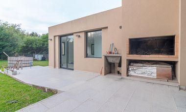 ¡Alquiler 24 meses! Casa 3 ambientes en Barrancas de San Benito