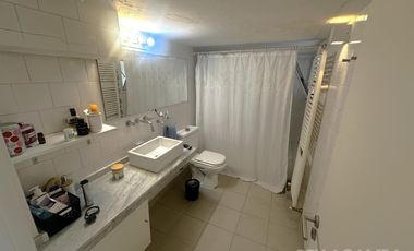 DEPARTAMENTO TRIPLEX 3 AMBIENTES TERRAZA PROPIA COCHERA FLORIDA