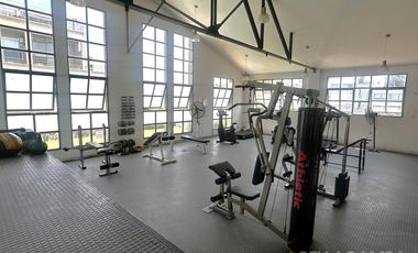 DEPARTAMENTO TRIPLEX 3 AMBIENTES TERRAZA PROPIA COCHERA FLORIDA