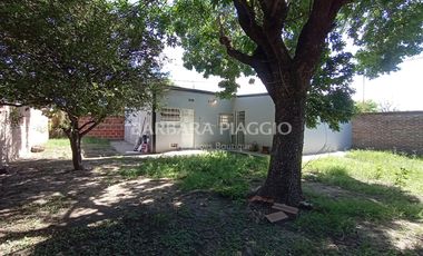 CASA EN RECREO - Estanislao Lopez al 1100