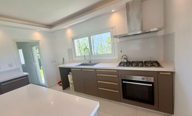 Casa - Las Glorietas