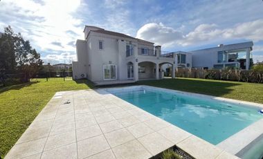 Casa - Las Glorietas