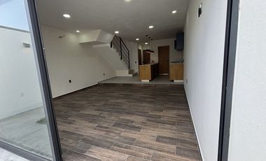 Casa Nueva en Venta  Alto Sur, Guadalajara