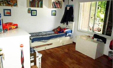 Venta Casa 4 dormitorios Impecable Fisherton