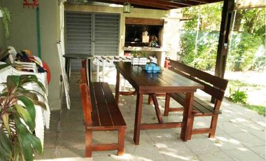 Venta Casa 4 dormitorios Impecable Fisherton