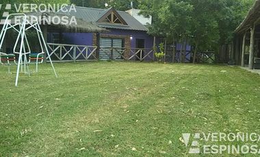 Casa de cuatro ambientes en venta, 20 de Junio.