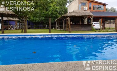 Casa de cuatro ambientes en venta, 20 de Junio.