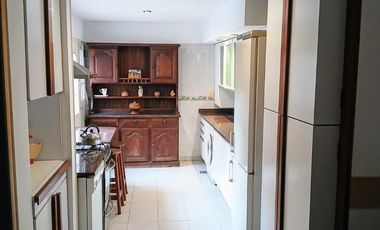 Chalet centrico una cuadra estación