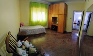 Chalet centrico una cuadra estación