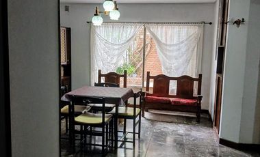 Chalet centrico una cuadra estación