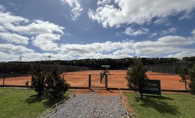Terreno en  Venta de 1.000m2 en Barrio San Sebastián (Escobar), FRENTE a la LAGUNA , en AREA 1