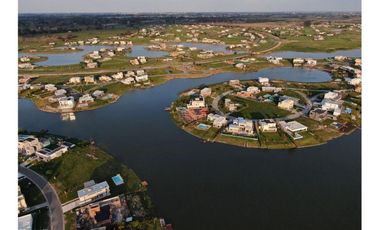 Terreno en  Venta de 1.000m2 en Barrio San Sebastián (Escobar), FRENTE a la LAGUNA , en AREA 1