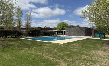 Terreno en  Venta de 1.000m2 en Barrio San Sebastián (Escobar), FRENTE a la LAGUNA , en AREA 1