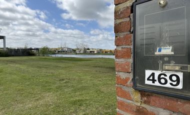 Terreno en  Venta de 1.000m2 en Barrio San Sebastián (Escobar), FRENTE a la LAGUNA , en AREA 1