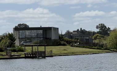 Terreno en  Venta de 1.000m2 en Barrio San Sebastián (Escobar), FRENTE a la LAGUNA , en AREA 1