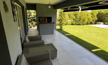 Casa - Los Castaños