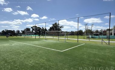 OPORTUNIDAD VENTA - Casa en barrio Santa Sofía - Pilar del Este