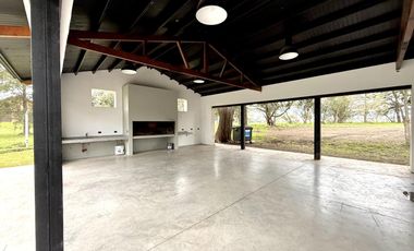 OPORTUNIDAD VENTA - Casa en barrio Santa Sofía - Pilar del Este