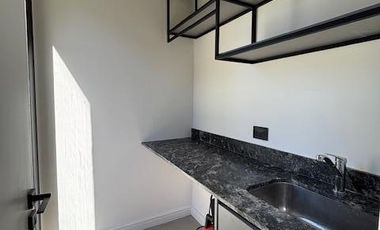 Casa a estrenar 4 ambientes Bº Rumenco Joven