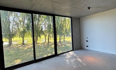 Casa a estrenar 4 ambientes Bº Rumenco Joven