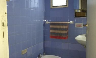 CHALET EN EXCELENTE UBICACION RESIDENCIAL A METROS DEL CENTRO COMERCIAL