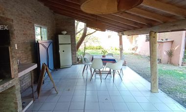 Venta Casa y Locales - Zelaya - Pilar