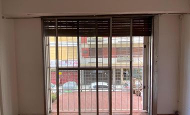 ALQUILER Departamento en Avellaneda centro