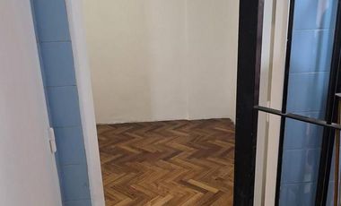 ALQUILER Departamento en Avellaneda centro