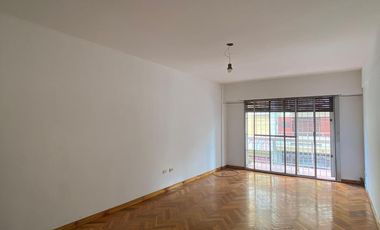 ALQUILER Departamento en Avellaneda centro