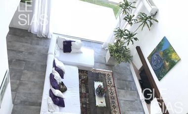 Casa en alquiler  al lago en Los Alisos, Nordelta