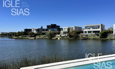 Casa en alquiler  al lago en Los Alisos, Nordelta