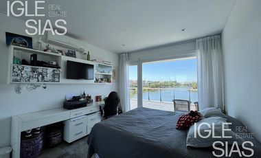 Casa en alquiler  al lago en Los Alisos, Nordelta