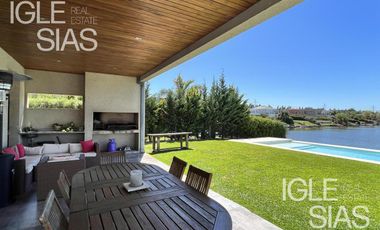 Casa en alquiler  al lago en Los Alisos, Nordelta