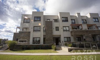 Departamento en venta en Adrogue