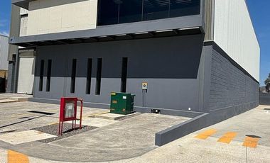 ¡OPORTUNIDAD, venta de Nave con inquilino!