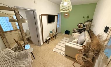 Casa de 3 dormitorios con terraza exclusiva y cochera en Pichincha