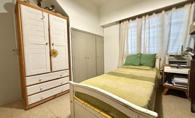 Casa de 3 dormitorios con terraza exclusiva y cochera en Pichincha