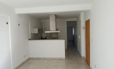 DEPARTAMENTO APTO PROFESIONAL 2 AMB. A MTS DE PLAZA ESPPORA