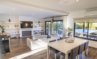 Casa en Venta, 5 Ambientes, en Barrio Haras de Santa Maria, Loma Verde, Escobar, GBA Norte